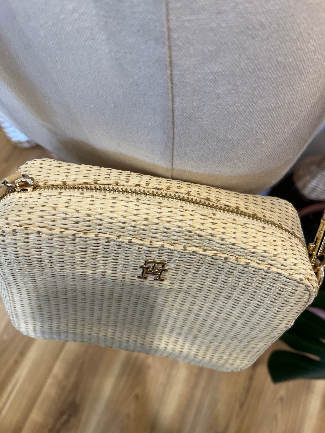 Tommy Hilfiger Woven Handbag
