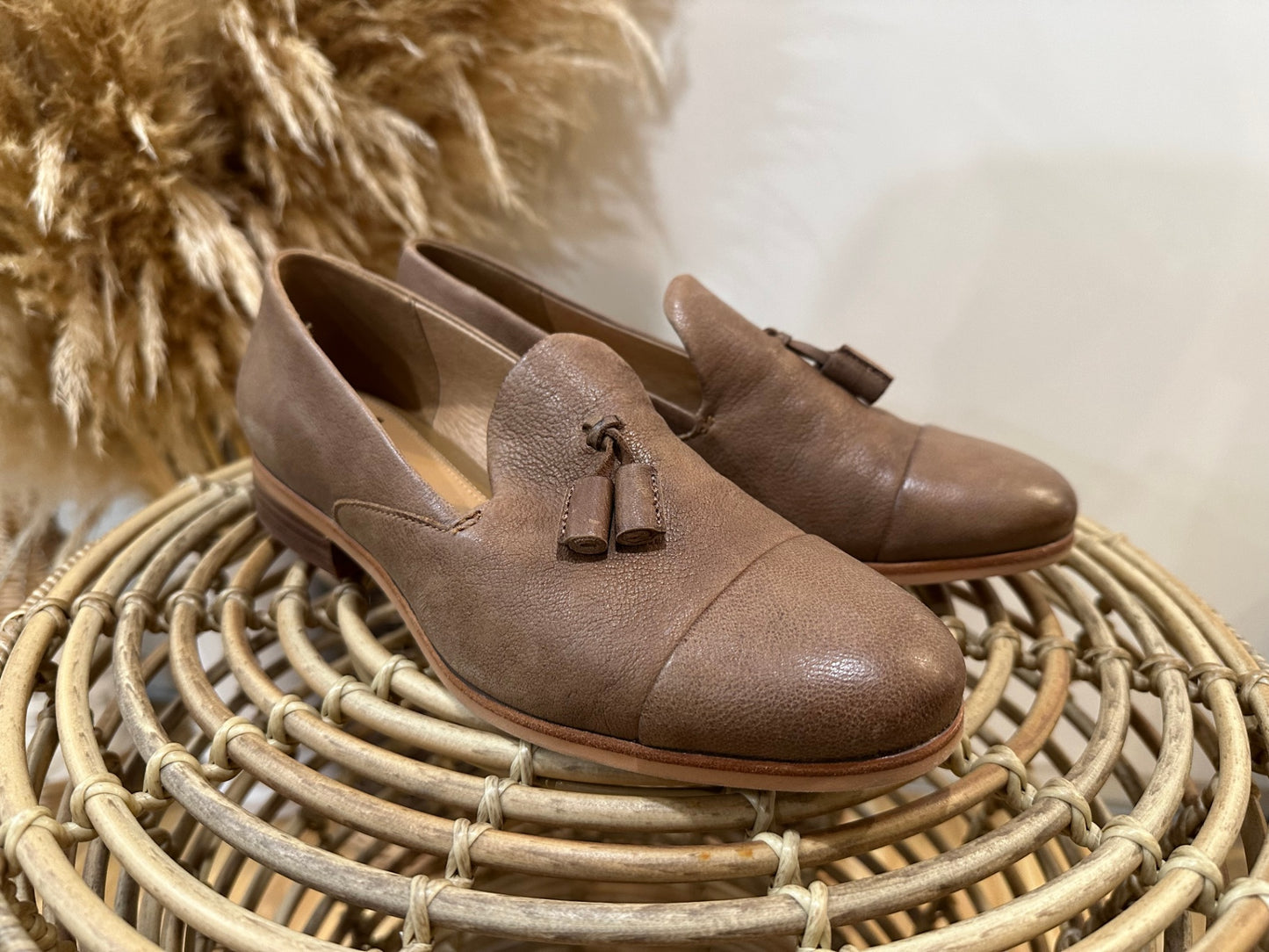 Clark's Tan Flat Shoes 