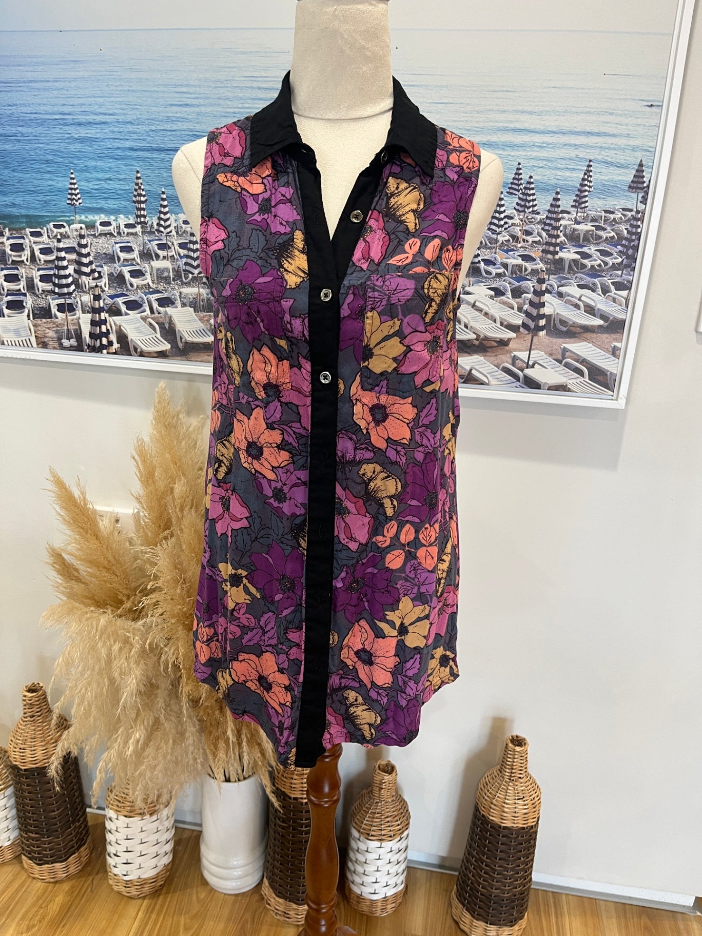 Collared Sleeveless Shirt with Purple Flowers Size 8