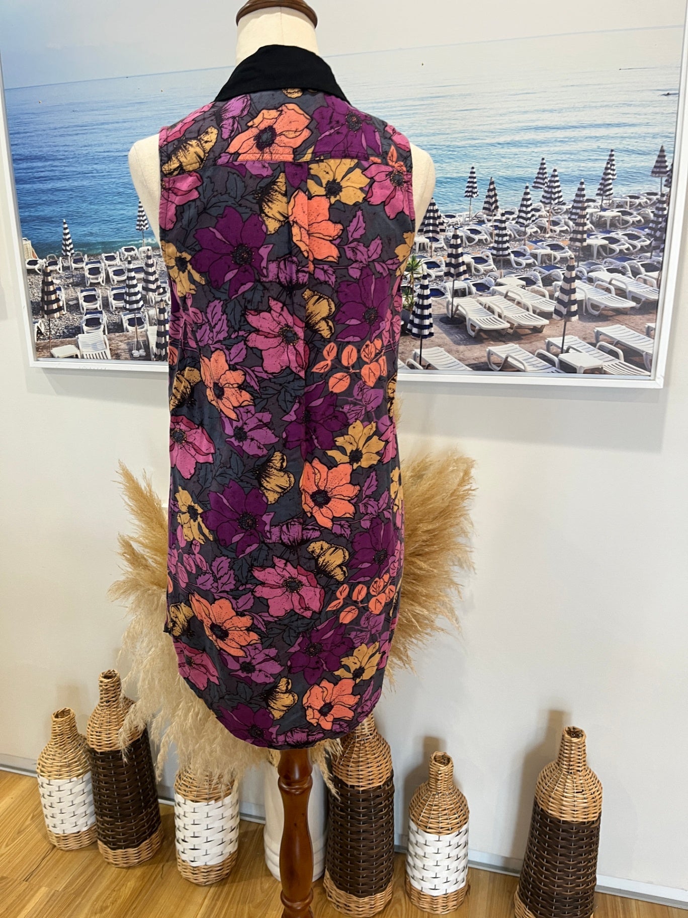 Collared Sleeveless Shirt with Purple Flowers Size 8