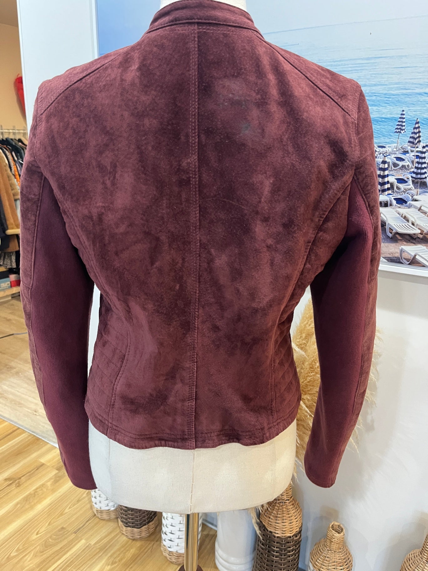 Capture Burgundy Jacket Size 10 