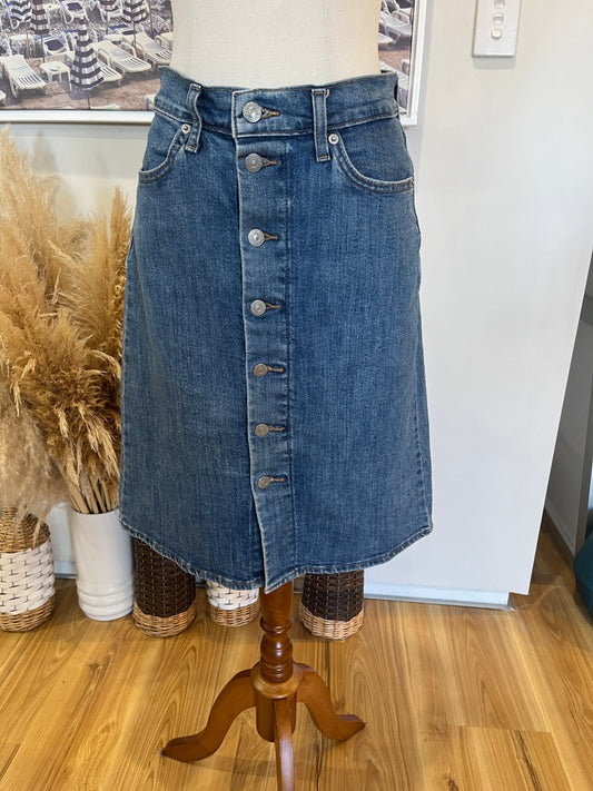 Levi's Denim Skirt Size 25