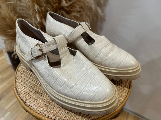 Isabella Anselmi Mary Jane Cream Shoes Size 40 