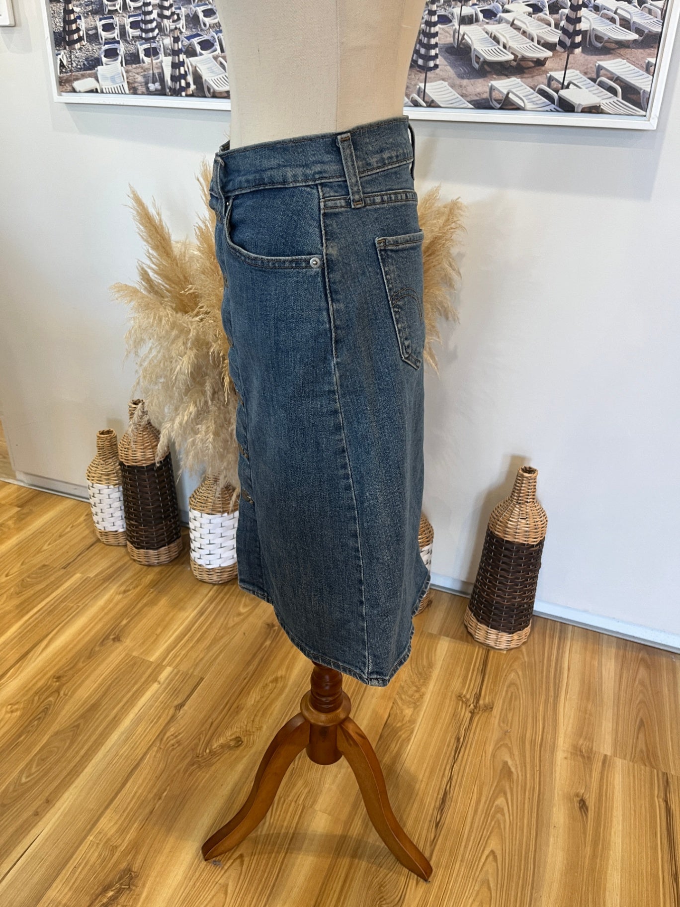 Levi's Denim Skirt Size 25