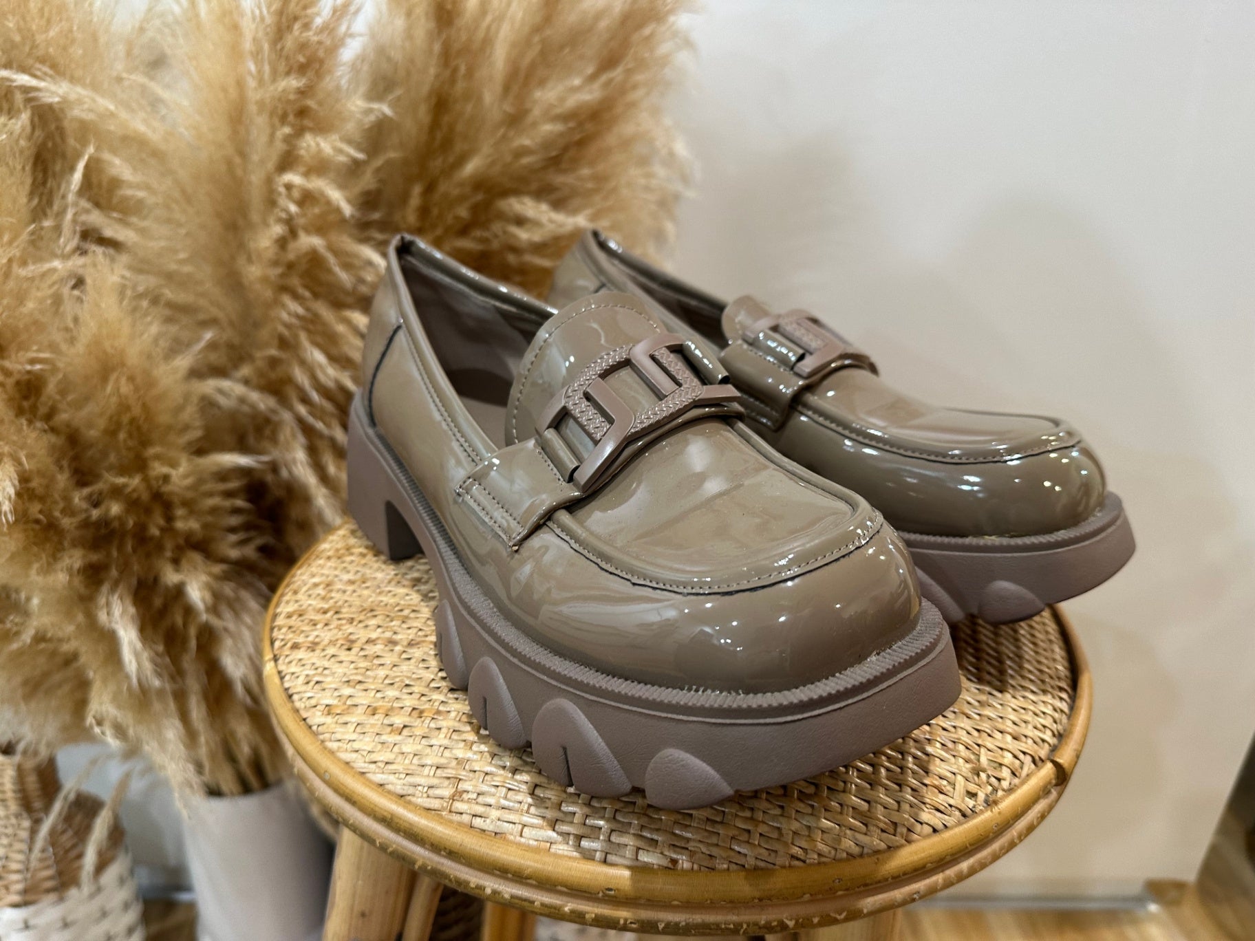 Princess Polly Shoes, Taupe Chunky Size 40 
