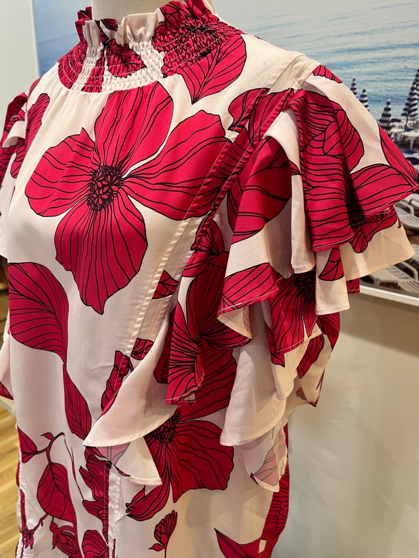 [SALE] Augustine Top High Neck Short Sleeves White/Pink Floral Size XL