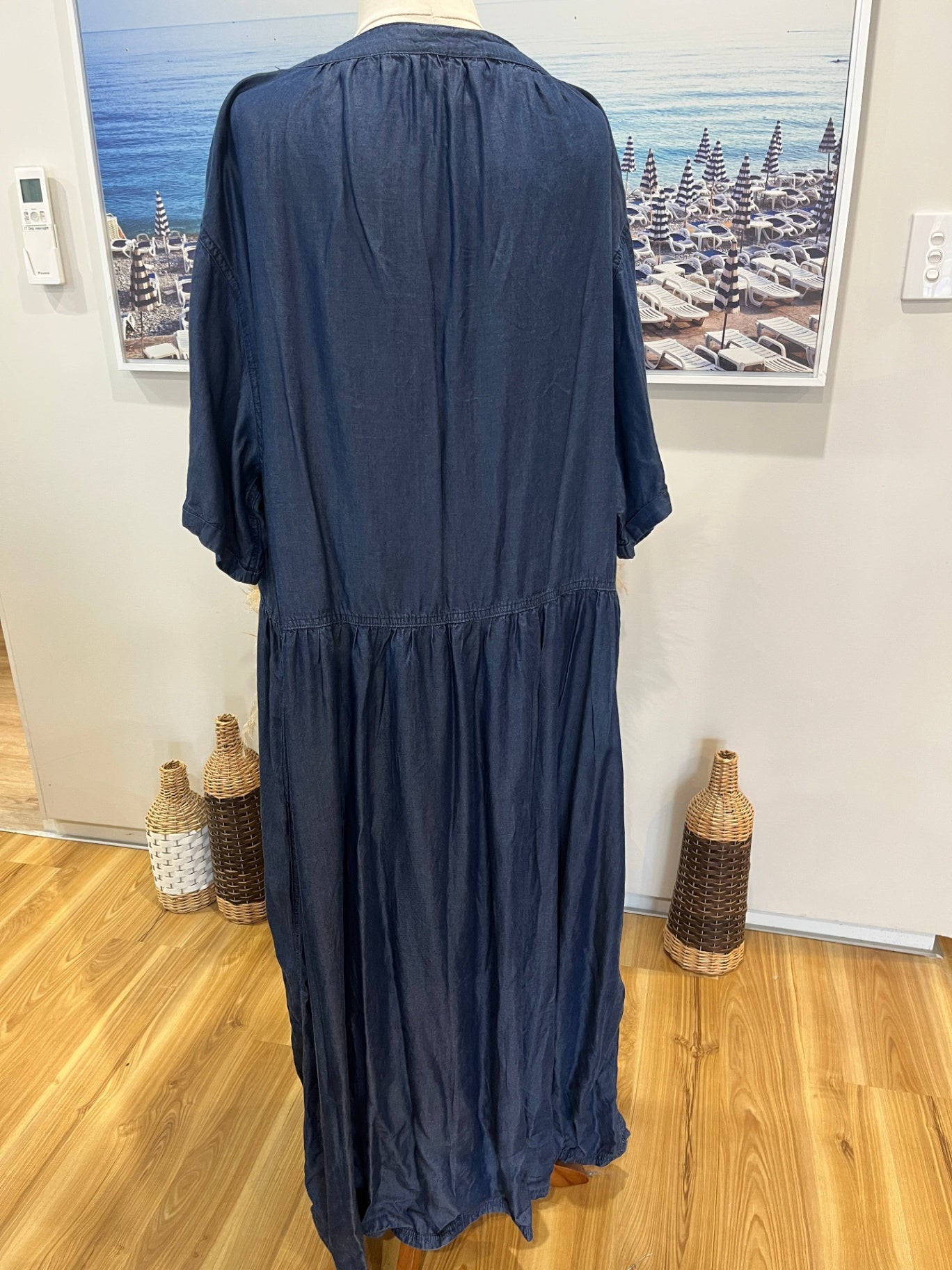 Refinity Dark Blue Dress Medium