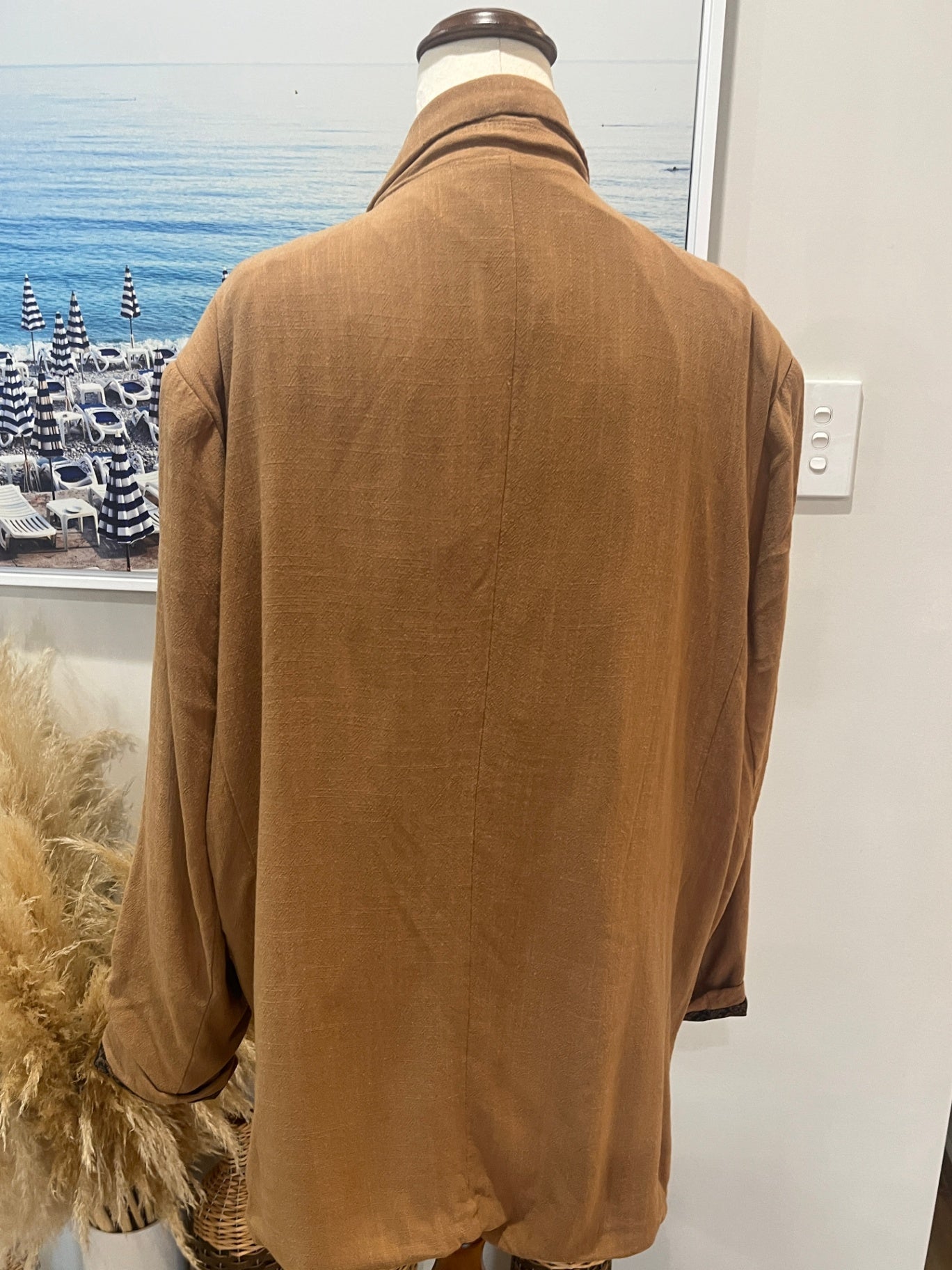 Isla-Maree Blazer Large Tan
