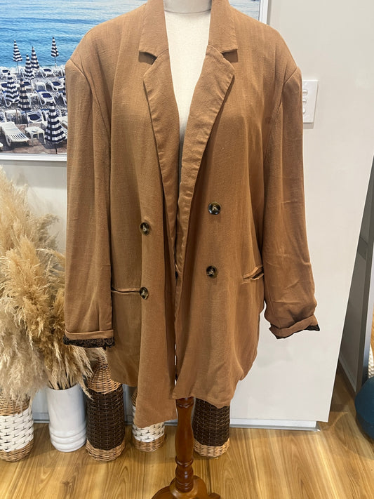 Isla-Maree Blazer Large Tan