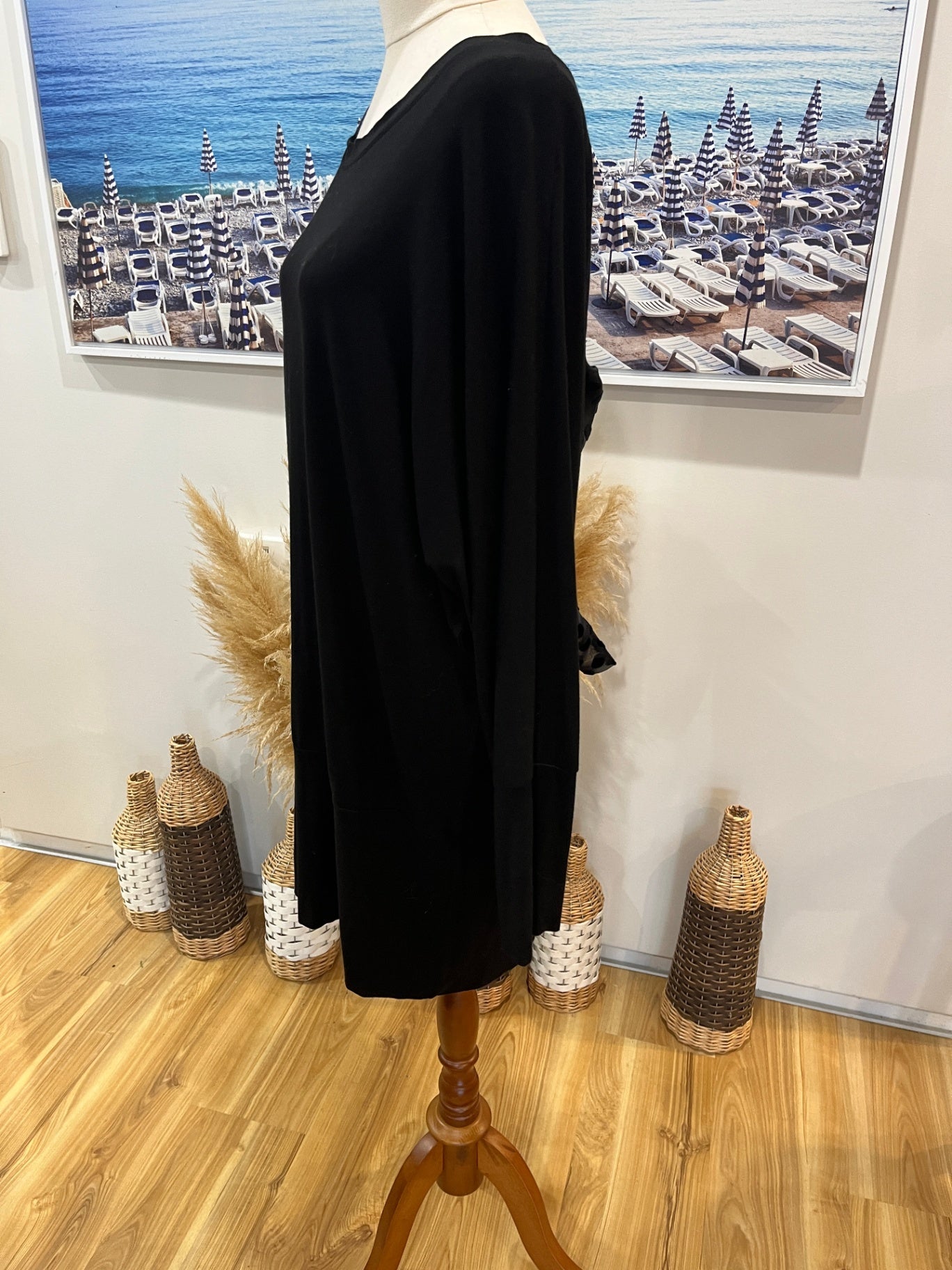 Jellicoe Black Top with Split Back Large