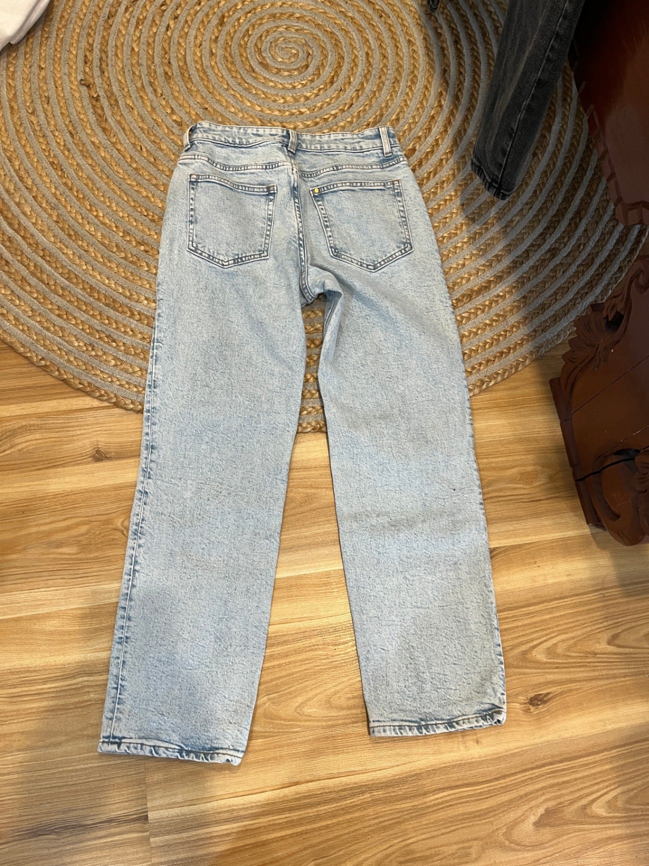 H&M Jeans Light Blue Acid Wash Size 36