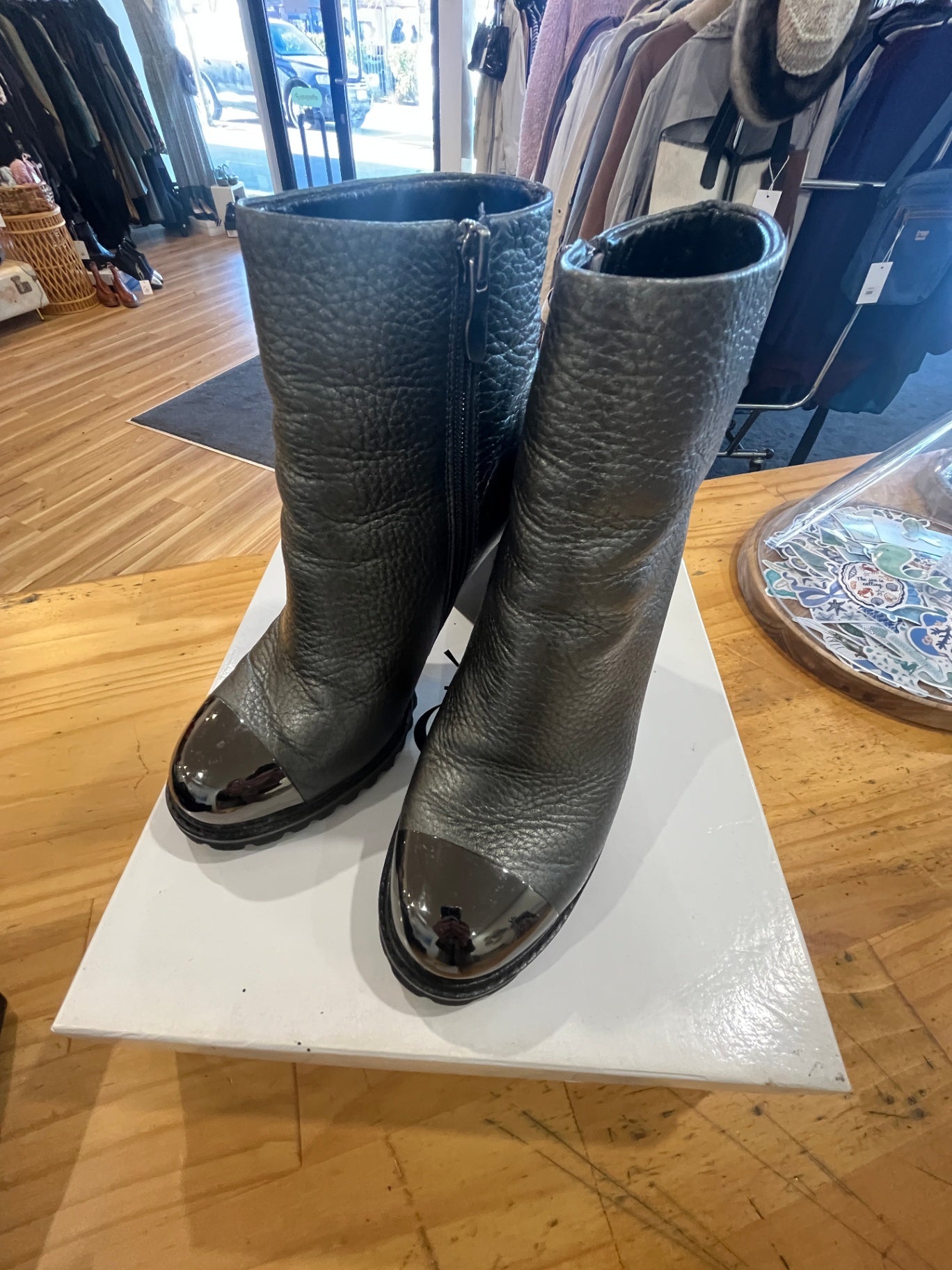 Oli, Penter Ankle Boots Size 38