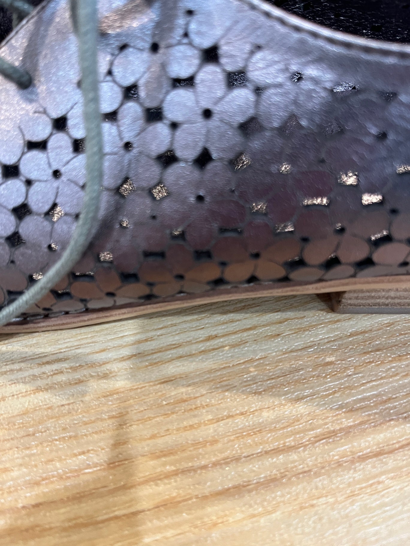 Django & Juliette Shoes Bronze Size 37 