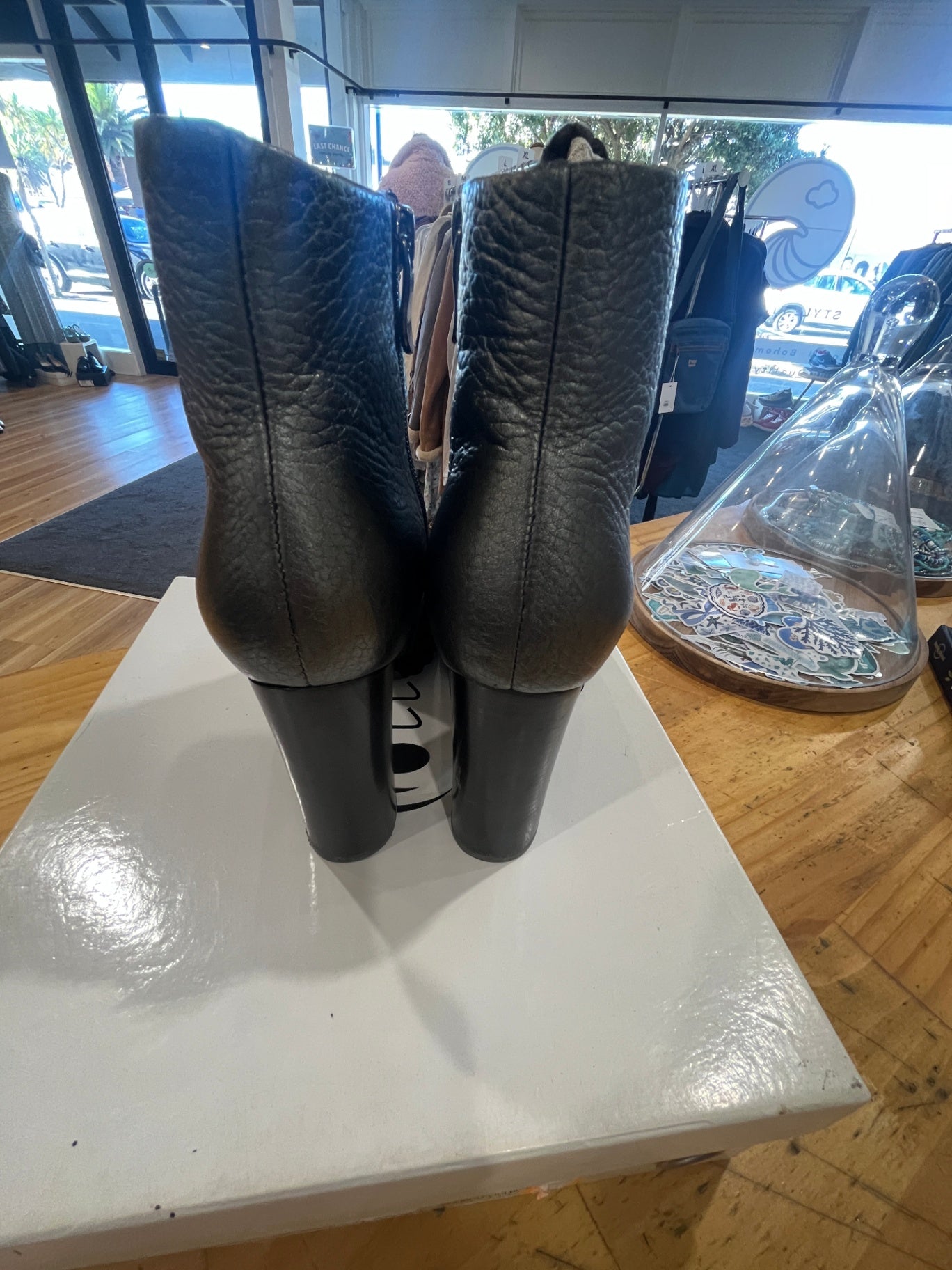 Oli, Penter Ankle Boots Size 38