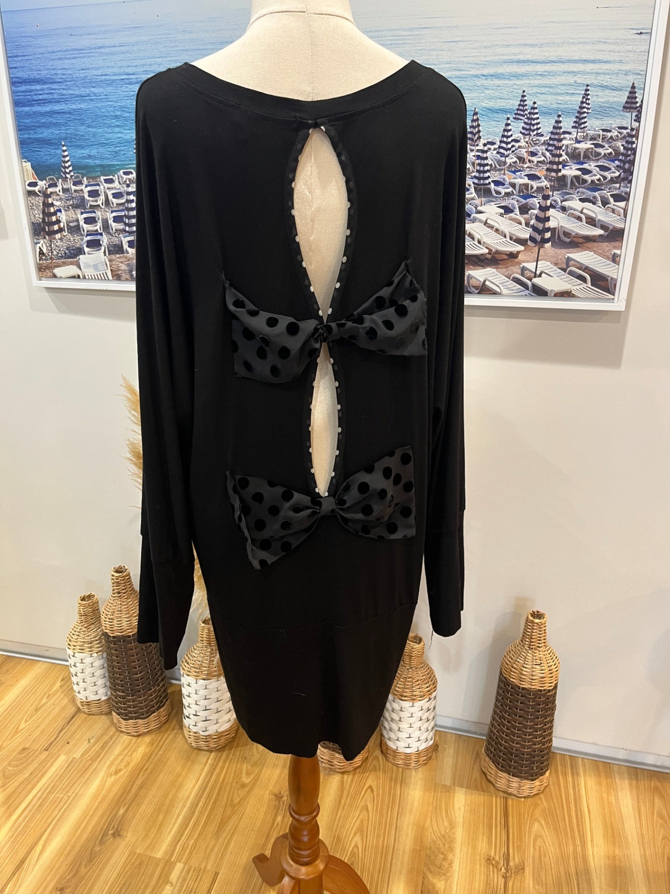 Jellicoe Black Top with Split Back Large