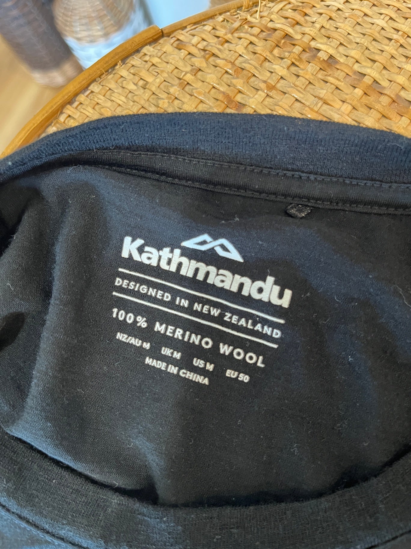 Kathmandu Black Top Medium 