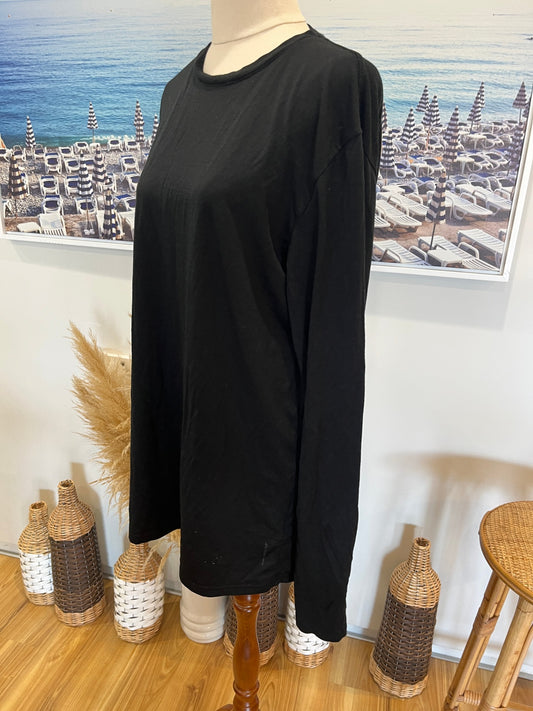 Kathmandu Black Top Medium 