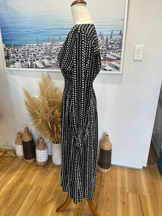 Whistle Black & White Dress Size 10