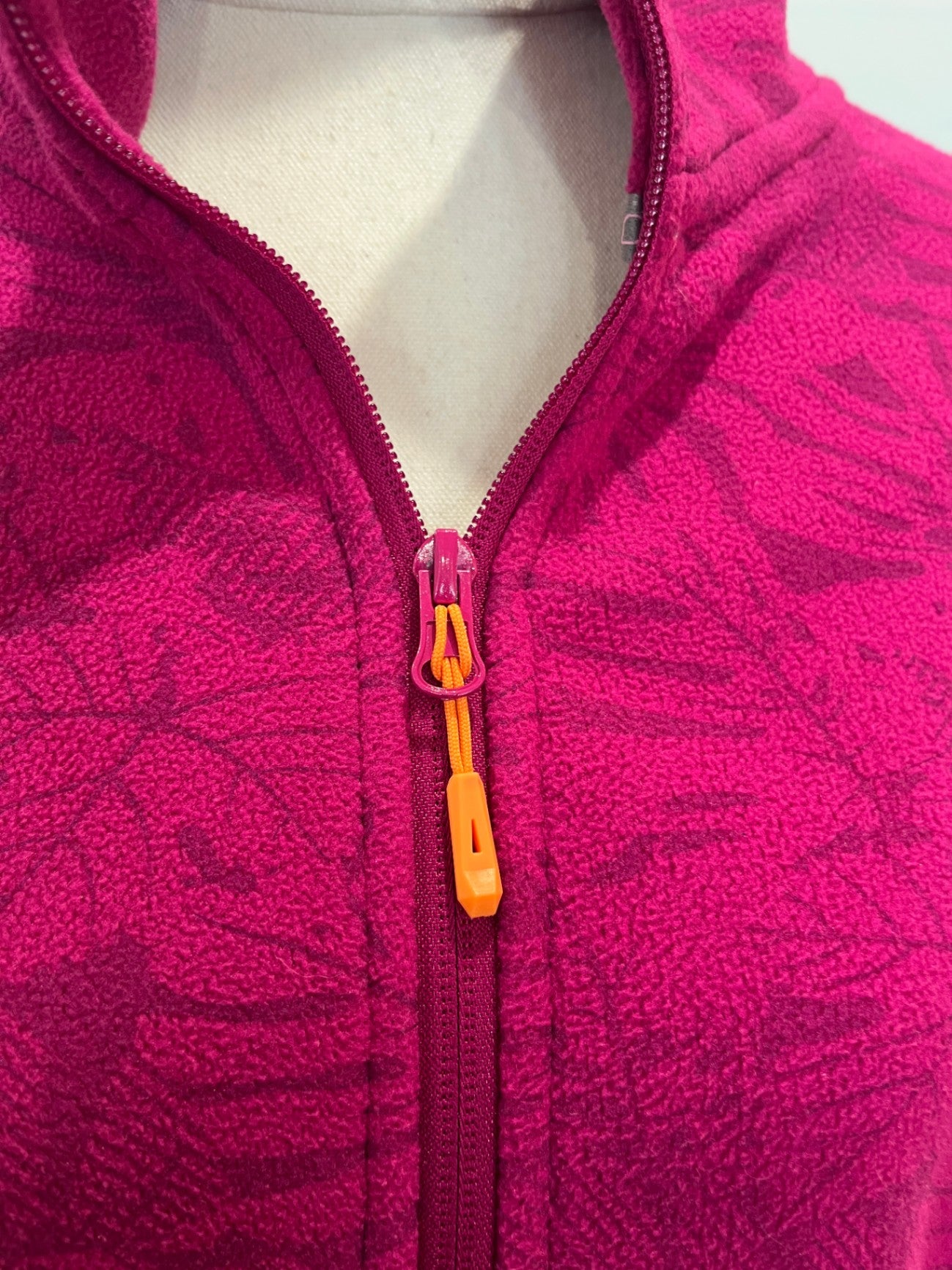 Fashion Wear Cerise Polar Fleece Jacket Size M