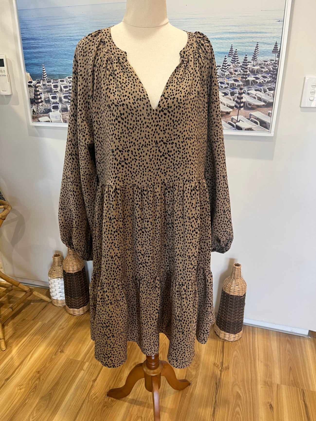 Leila + Luca Brown Layered Dress Size 10