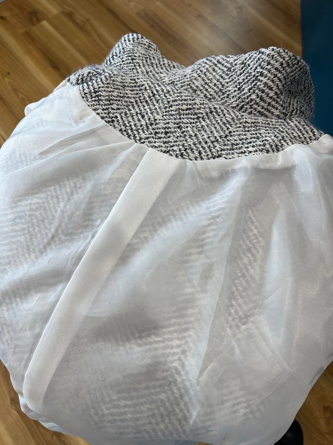 Grey/White/Black Jacket Size Medium