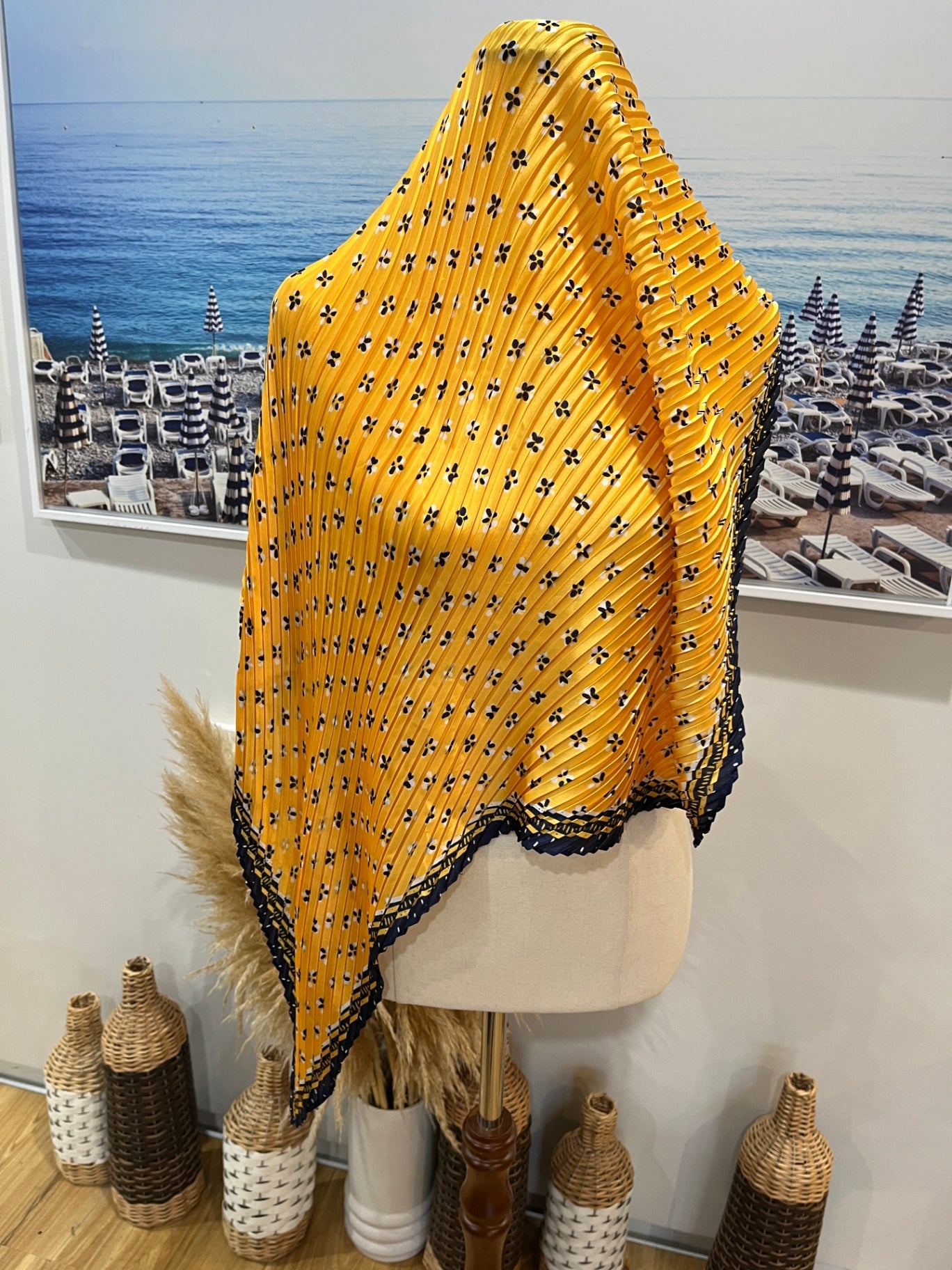 Yellow Pleated Scarf w/floral Pattern