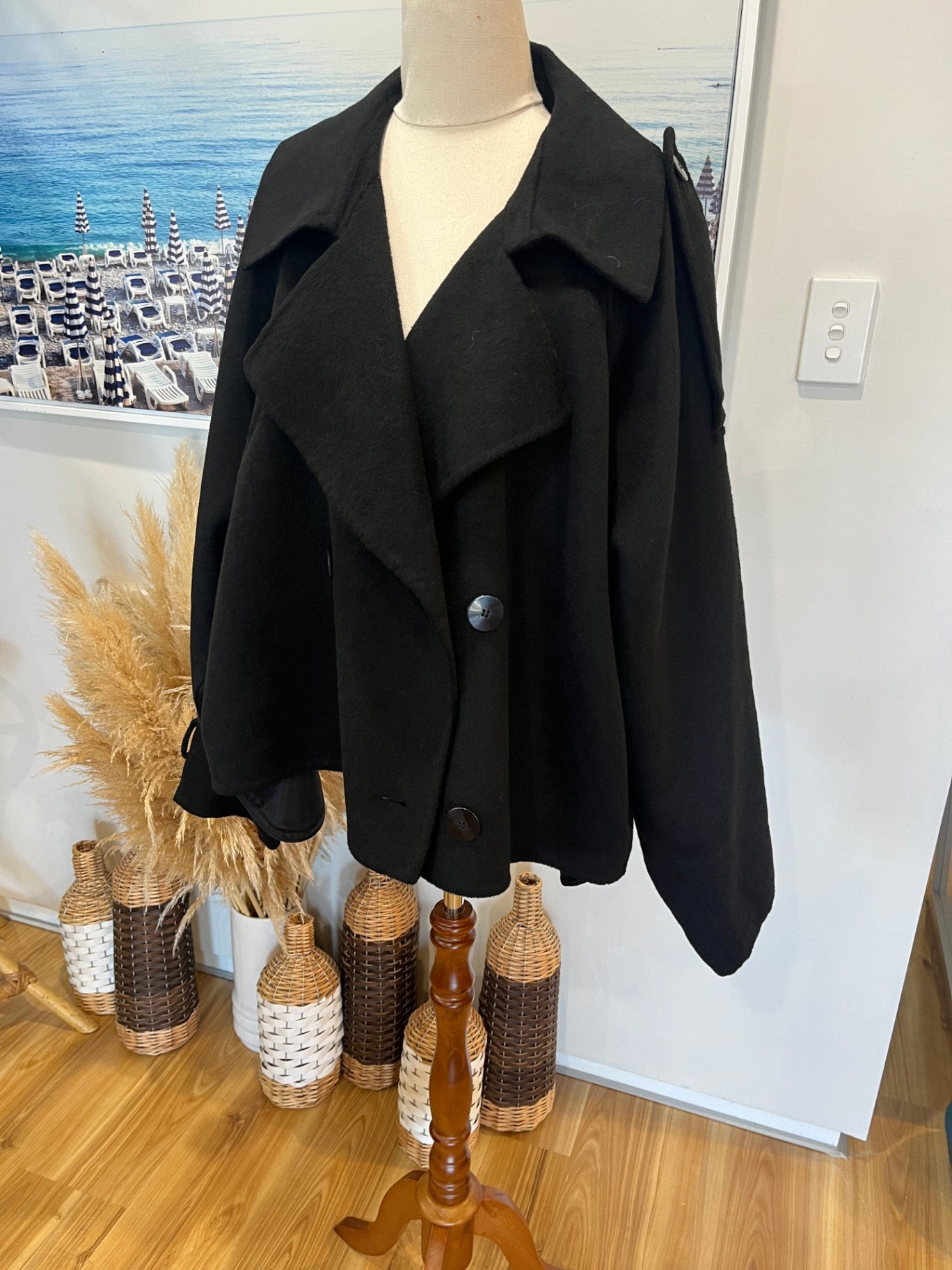 DECJUBA Black Crop Jacket Large 