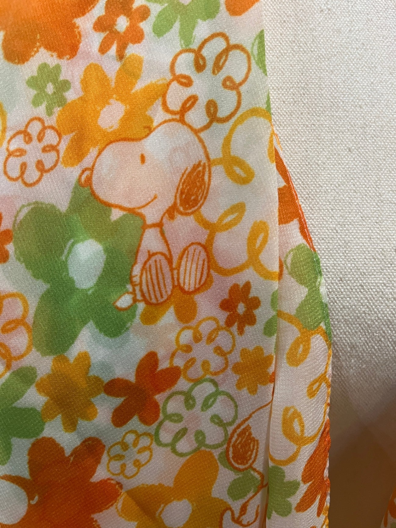  Mutlicolored Scarf Snoopy/Floral Pattern