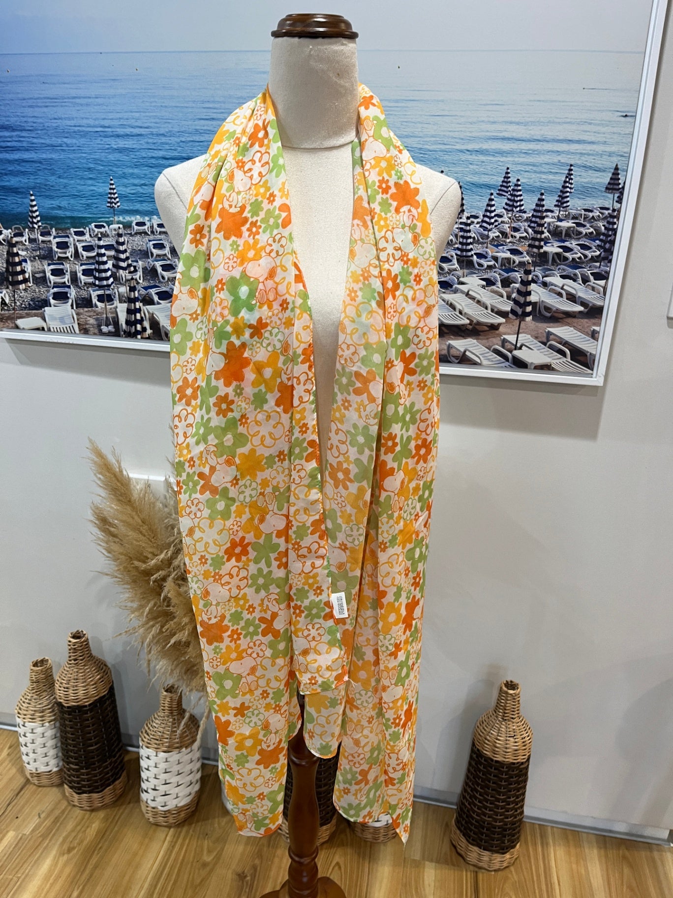  Mutlicolored Scarf Snoopy/Floral Pattern