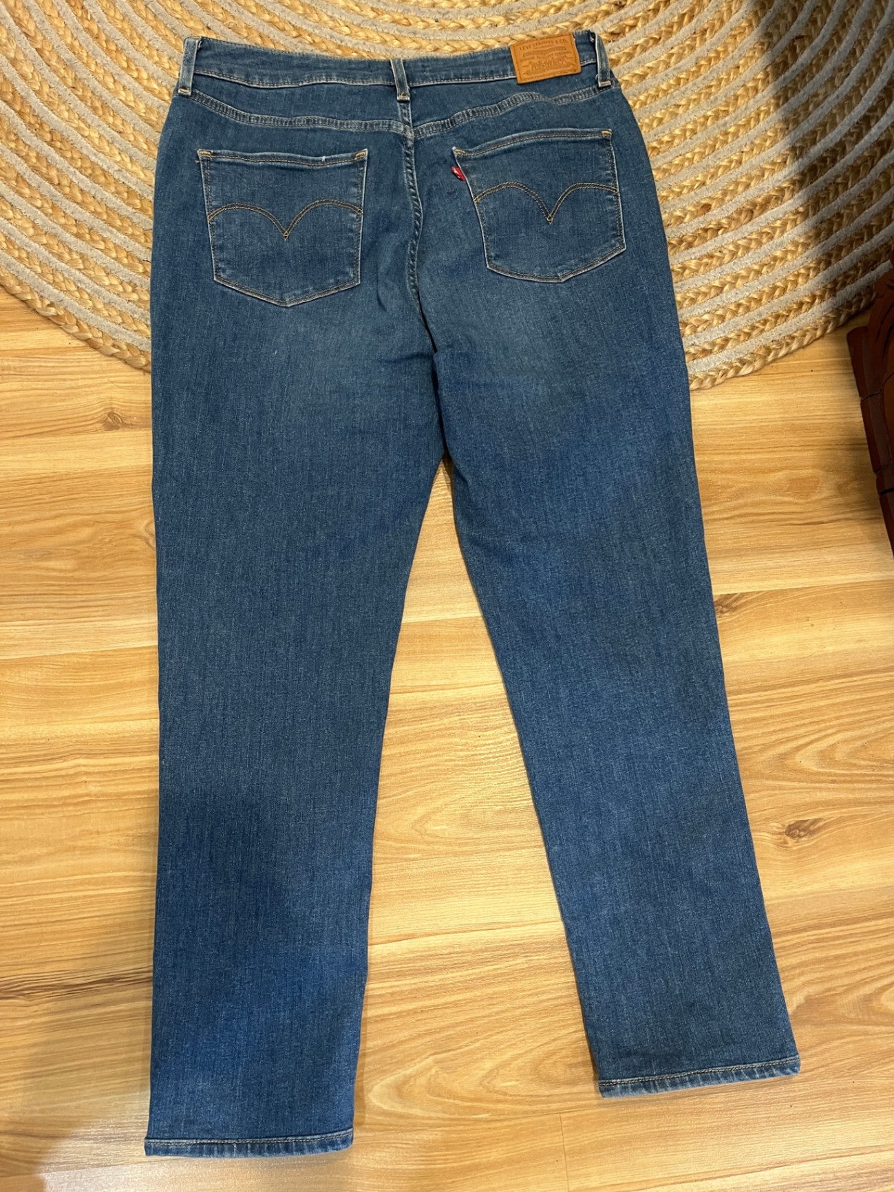 Levi's 721  High Rise Skinny Jeans Size 31