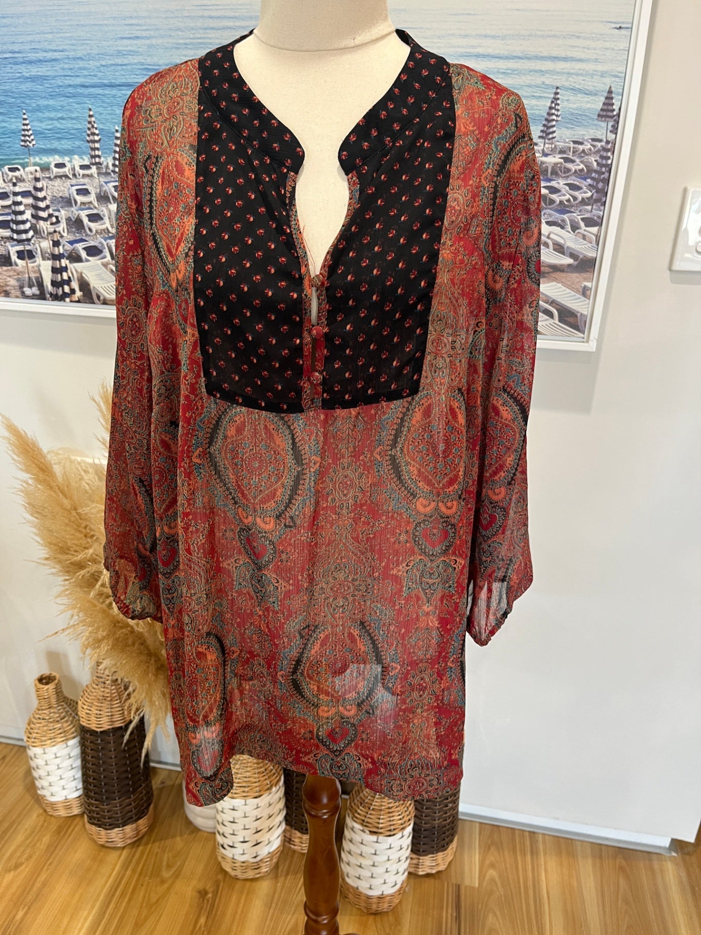 avella Top Paisley on red sheer Size 12-14