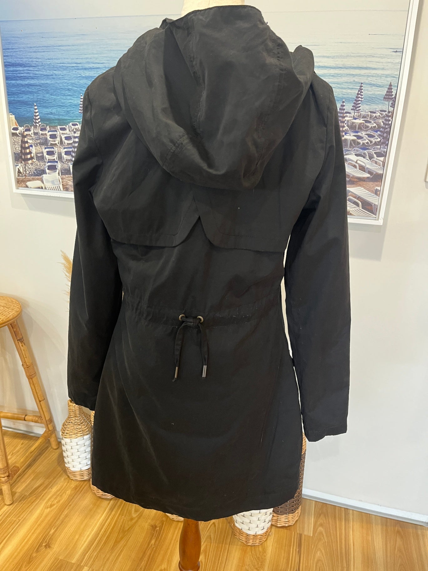 gsus sindustries Black Jacket w/hood Size Small