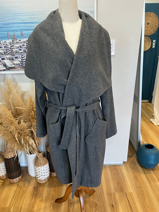 IvyBlu Waterfall Coat - Size 14 - Grey