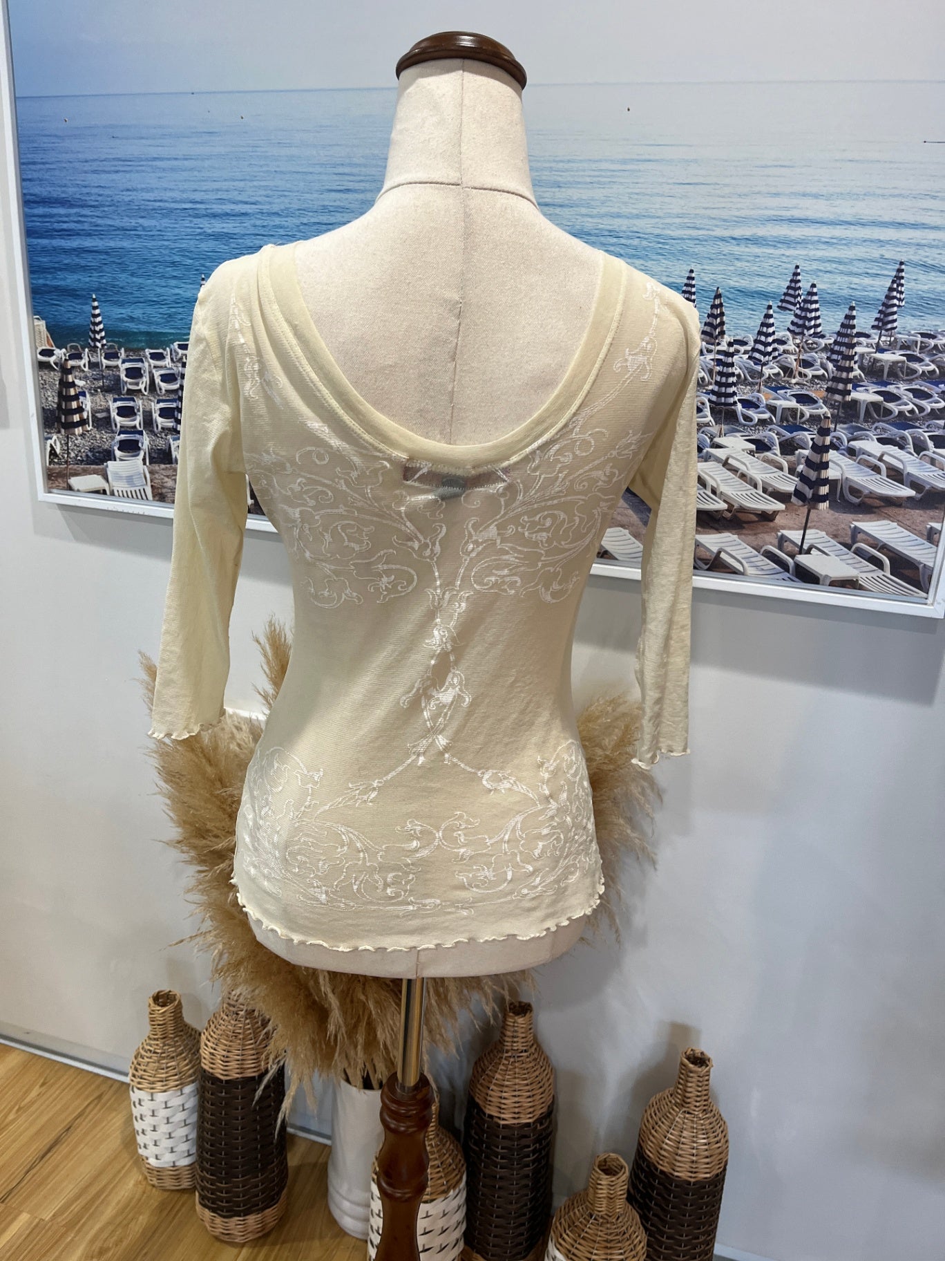 Roisin Dubh Cream Top Size Large