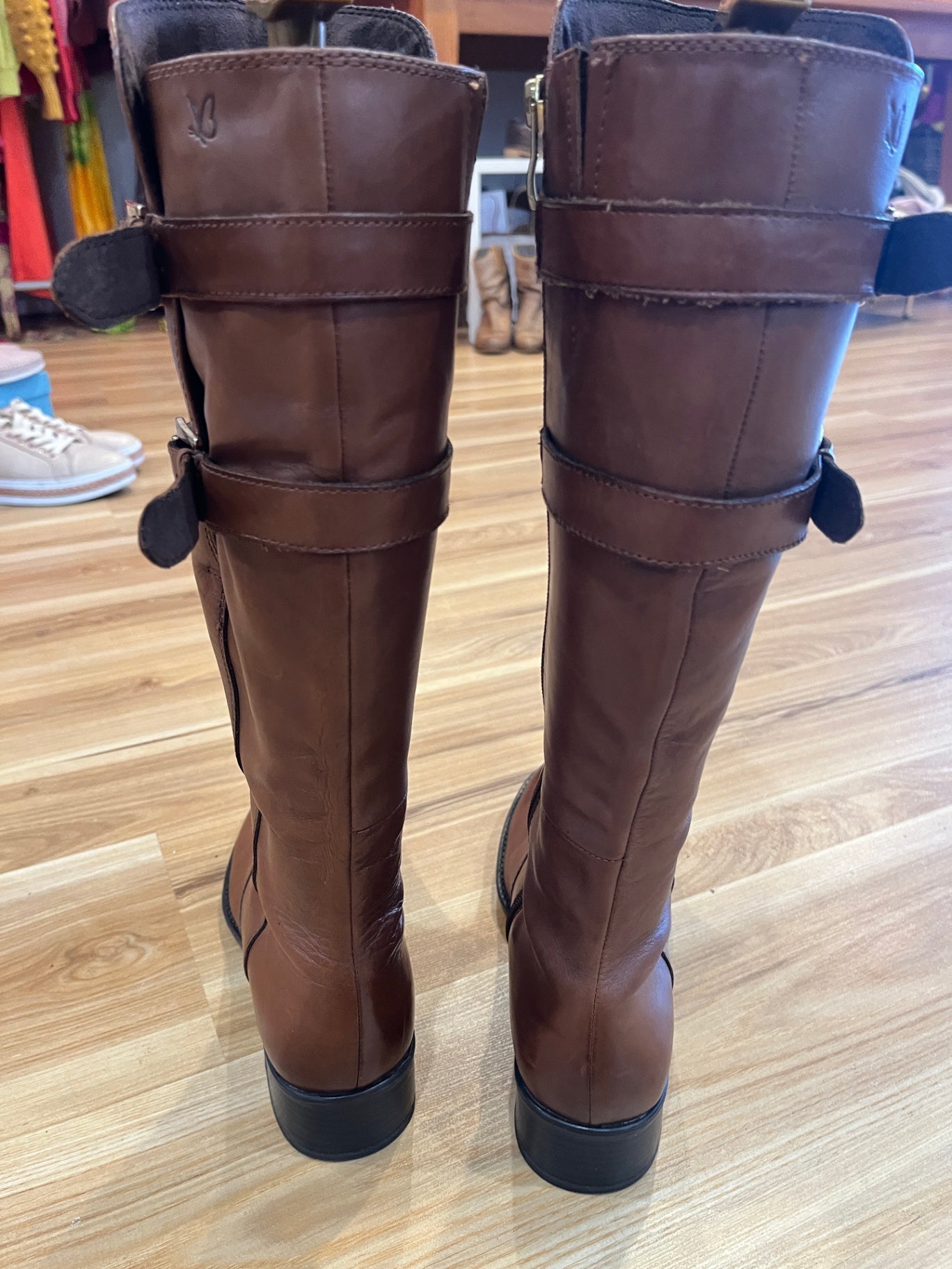 Caprice Tan Knee-High Leather Boots