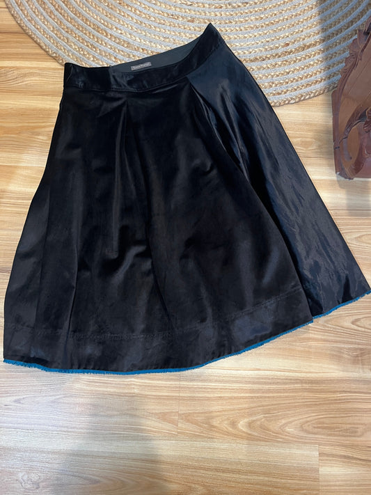 Easton Pearson Black Skirt L/XL