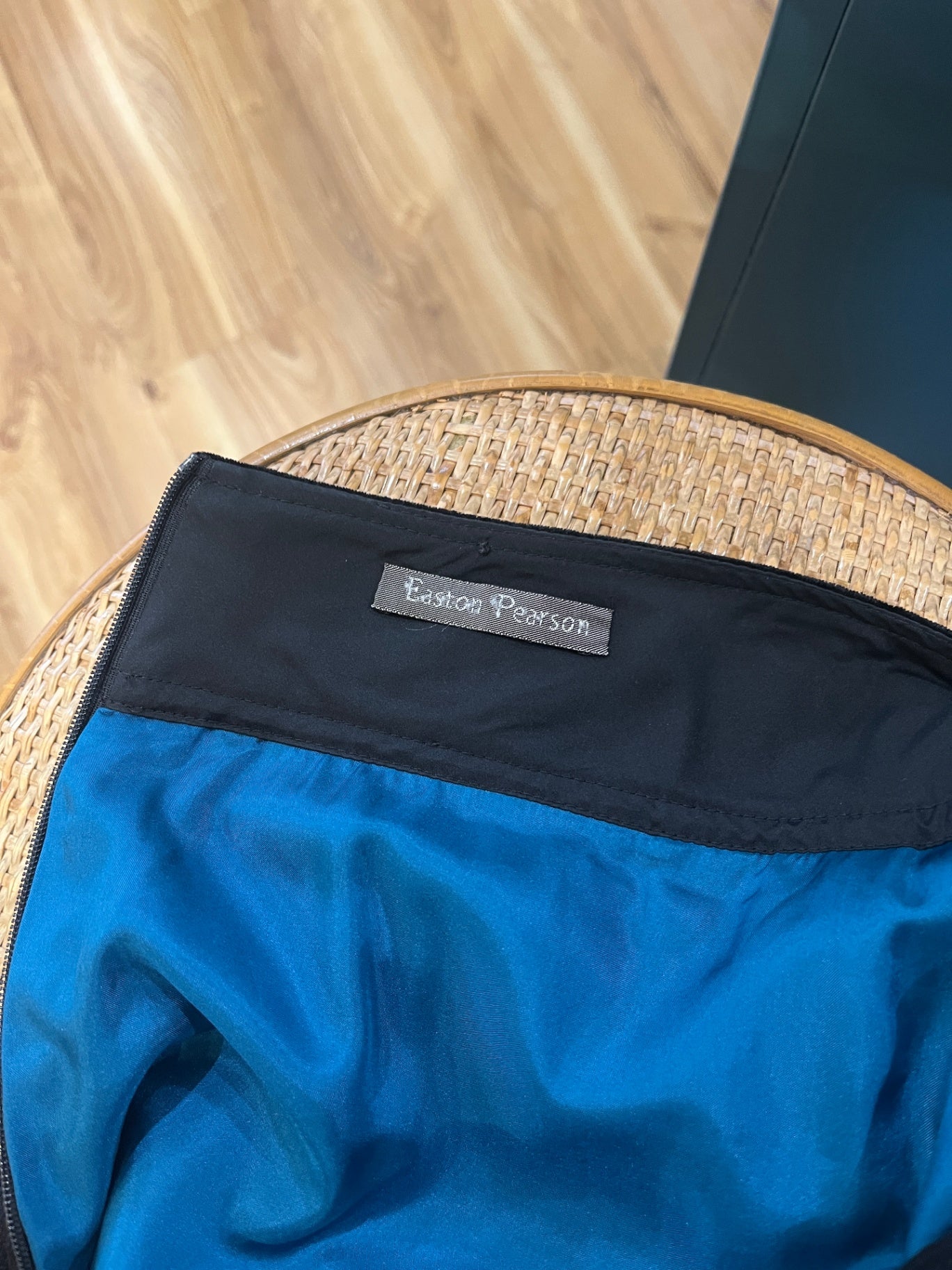 Easton Pearson Black Skirt L/XL