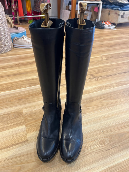 Russell and Bromley Black Boots 38.5 