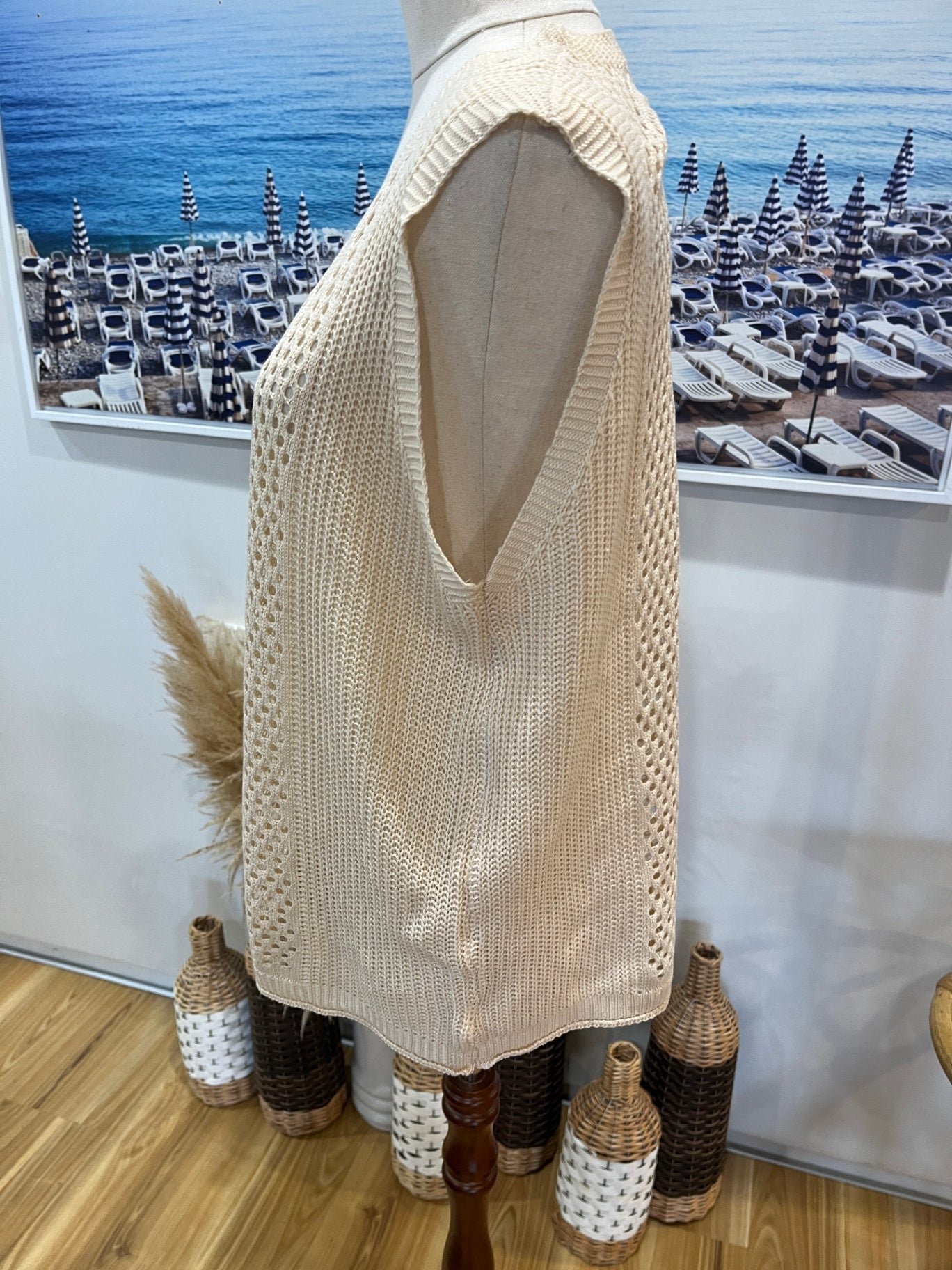 Cream Vest Size S/M
