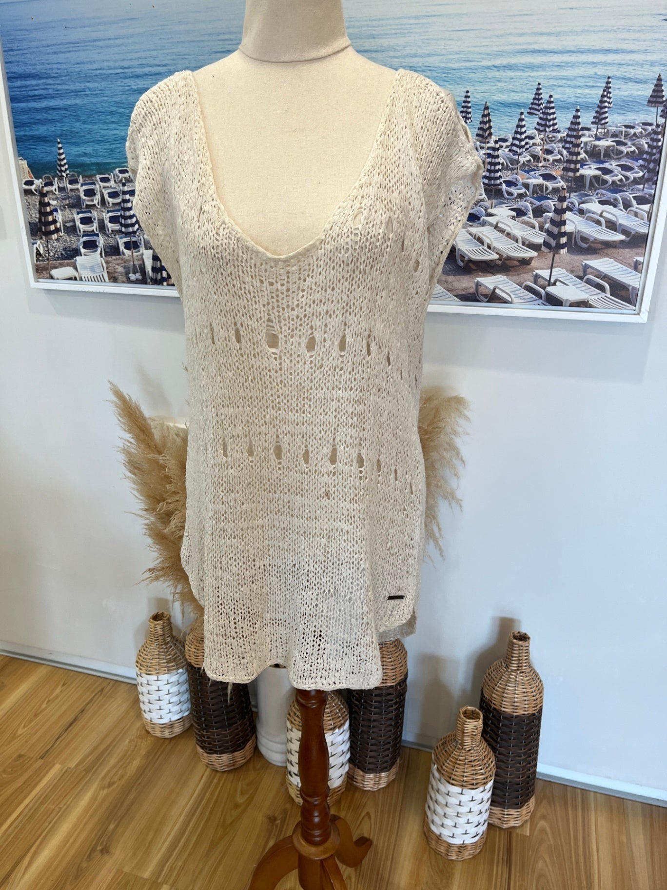 ROXY Cold Shoulder Sleeveless Knit Cream Size 10