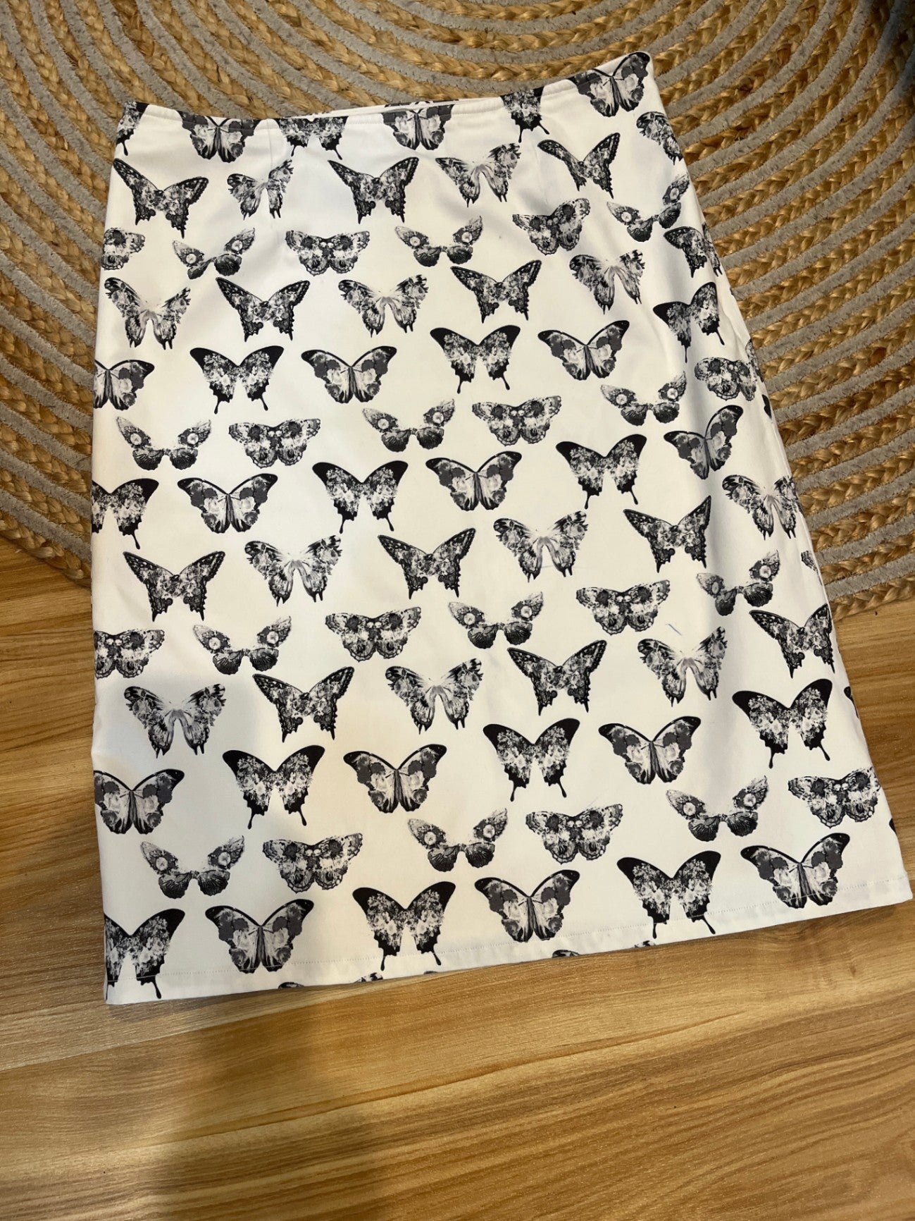 Tuesday Black & White Butterfly Print Skirt – Size Large