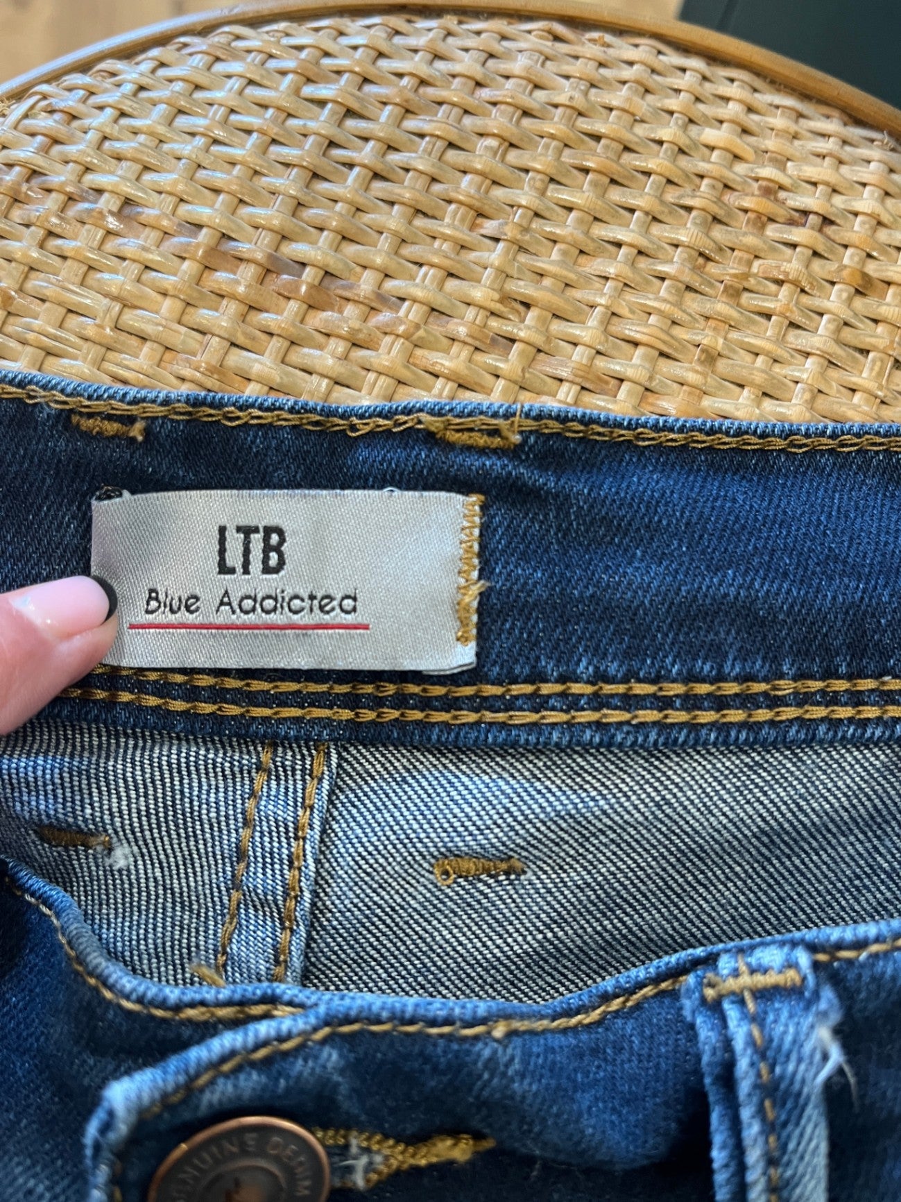 LTB Blue Distressed Slim Jeans – W31 L32 Mid-Rise