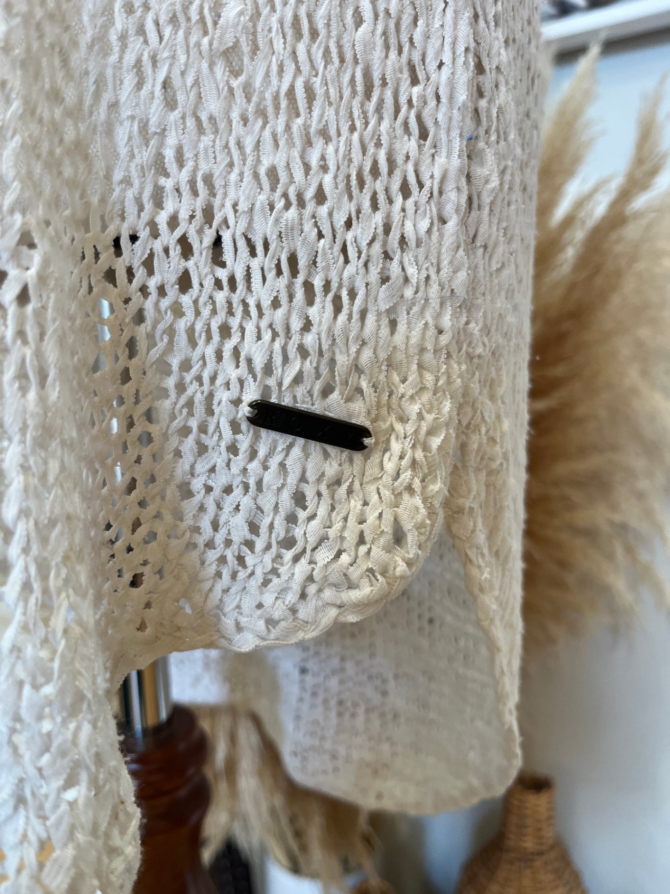 ROXY Cold Shoulder Sleeveless Knit Cream Size 10