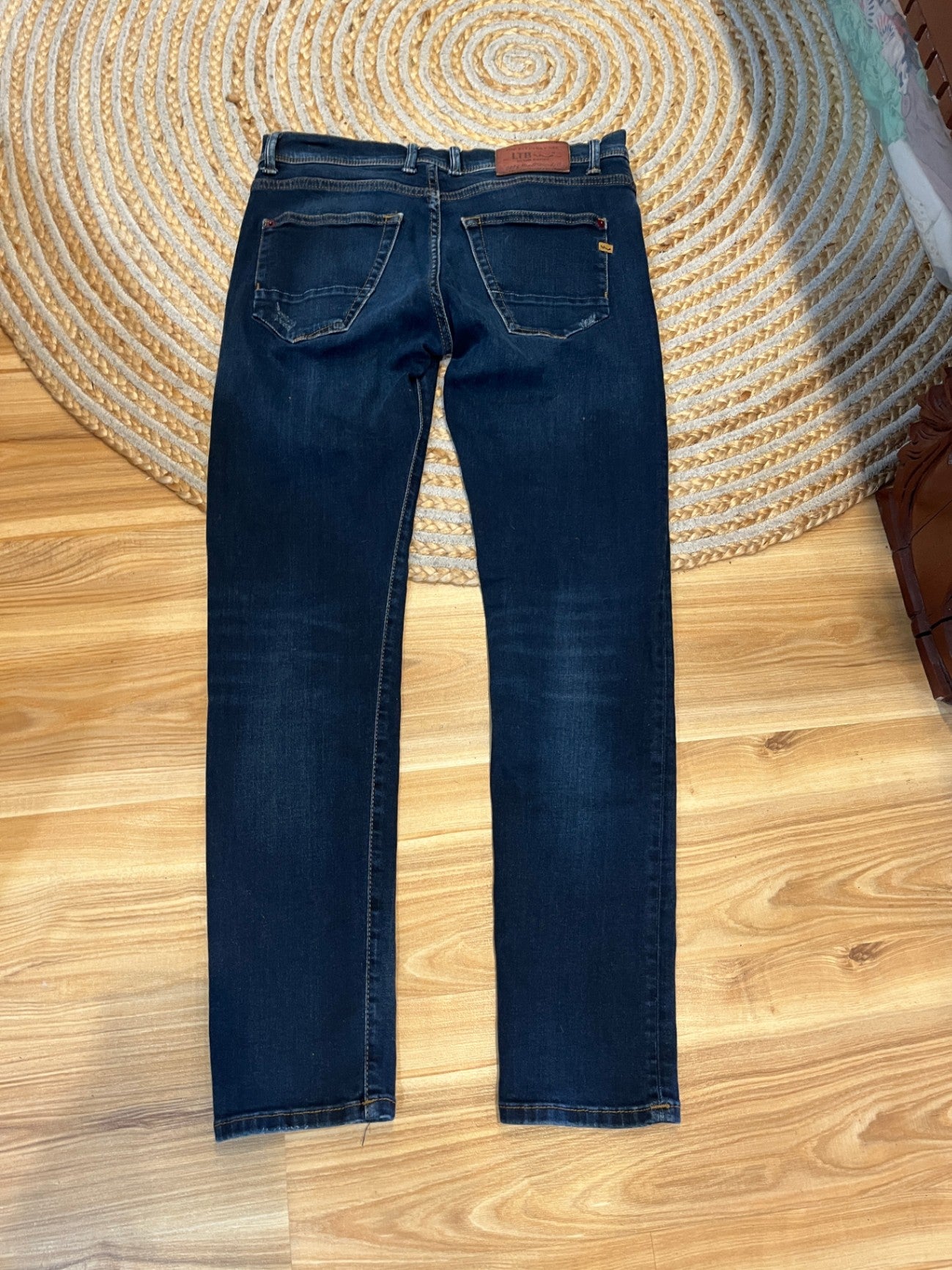 LTB Blue Distressed Slim Jeans – W31 L32 Mid-Rise