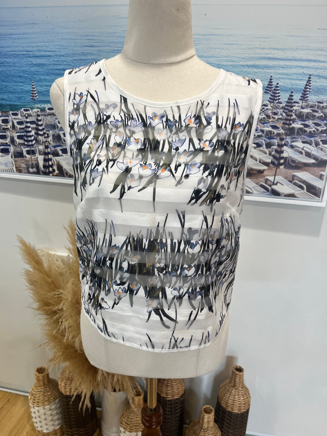 J.O.A Top Small White