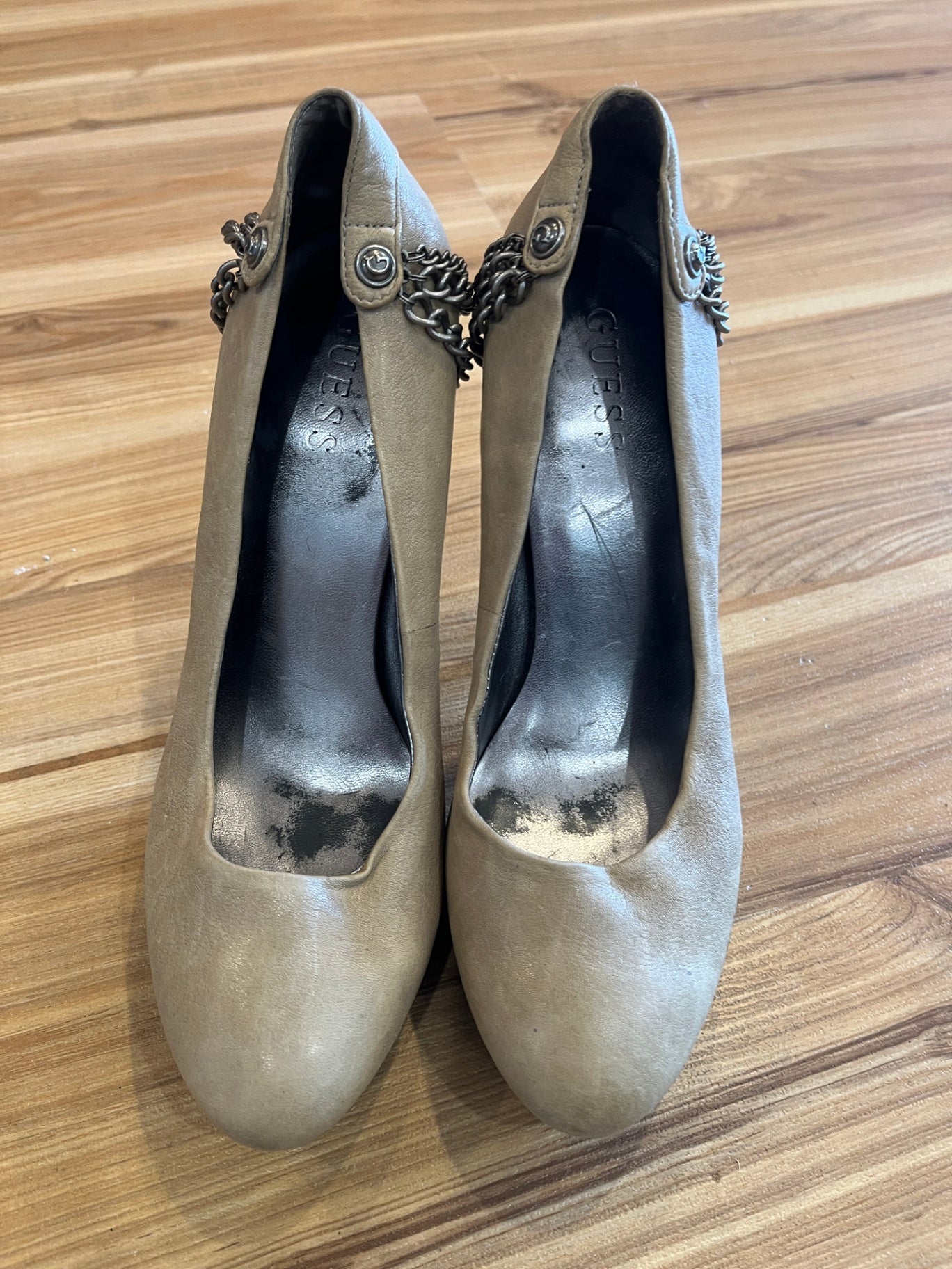 GUESS Stiletto Shoes with Gold Chain Size 38