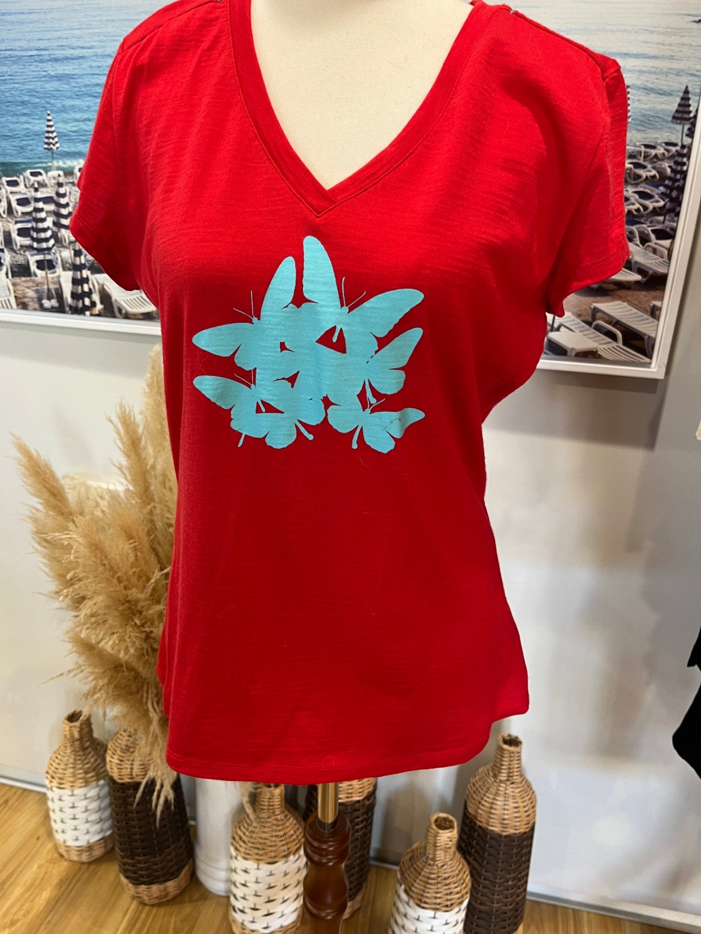 Vibrant Red T-Shirt Size M