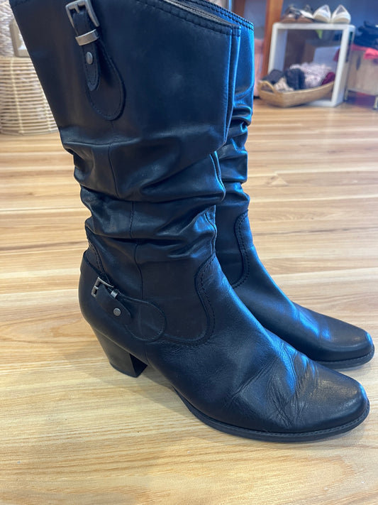 Gino Ventori Black Leather Boots Cowgirl Style Size 42