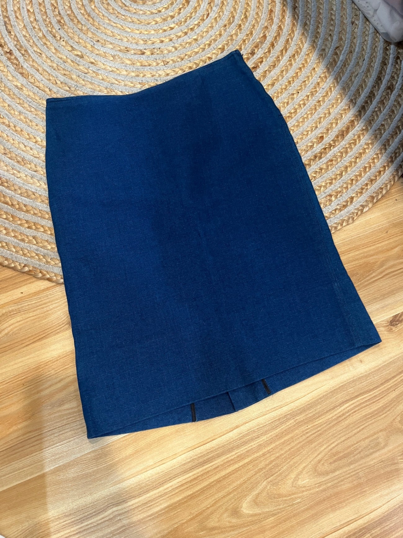 Zara Knee Length Skirt Blue, Medium