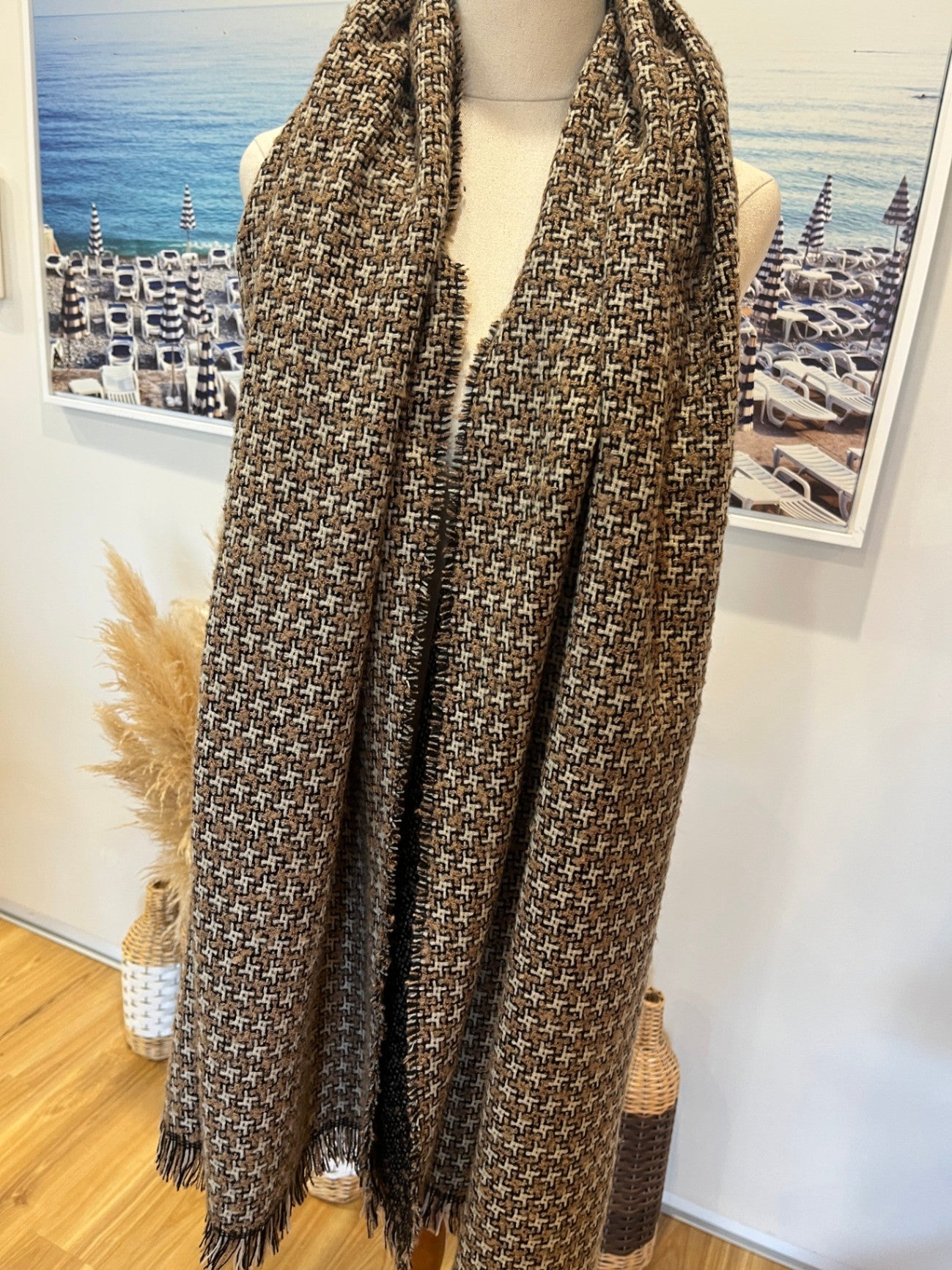 Houndstooth Pattern Design Brown Scarf